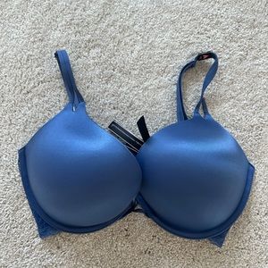 VICTORIA’S SECRET Bombshell Plunge Blue Satin Bra in 34D